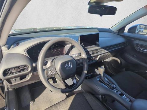 Used 2024 Honda HR-V LX image 10