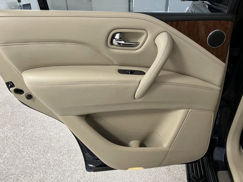 Used 2018 INFINITI QX80 4WD w/ Driver Assistance Package image 53