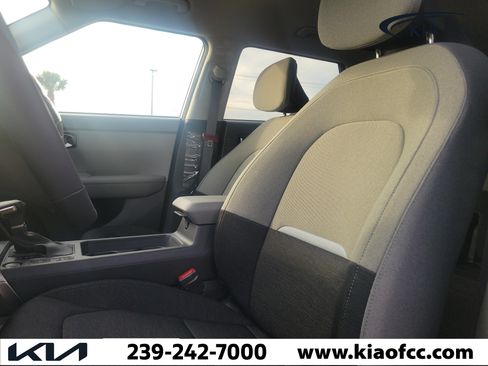 New 2027 Kia Seltos S FWD image 27