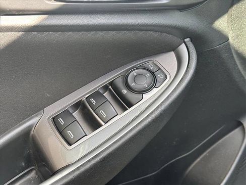 Used 2024 Chevrolet Malibu LT image 15