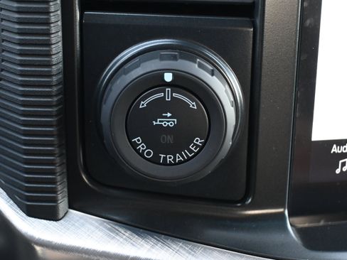 New 2025 Ford F150 King Ranch w/ FX4 Off-Road Package image 25