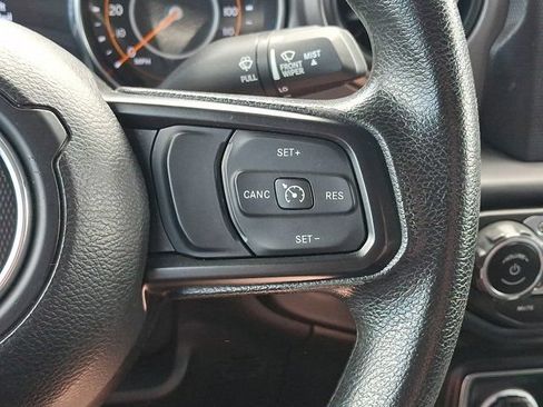 Used 2023 Jeep Wrangler Unlimited Sport AWD/4WD image 26
