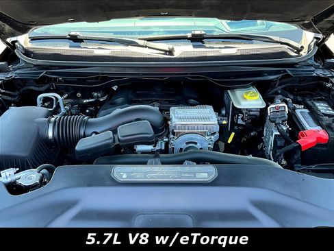 Used 2022 Jeep Wagoneer Series III AWD/4WD image 30