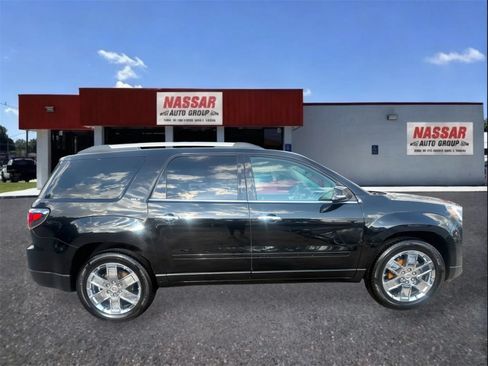 Used 2017 GMC Acadia Limited SLT AWD/4WD image 2