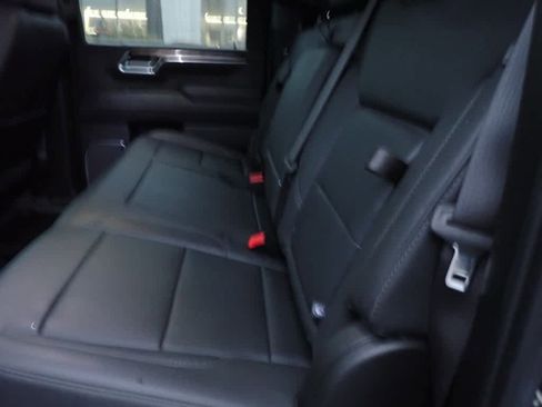 Certified 2024 Chevrolet Silverado 2500 LTZ w/ LTZ Convenience Package image 25