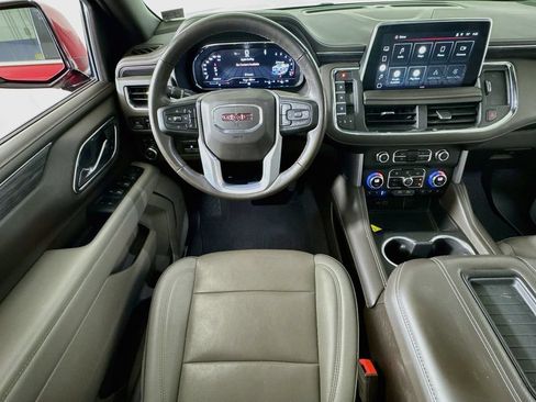 Used 2022 GMC Yukon XL SLT w/ SLT Luxury Package AWD/4WD image 24