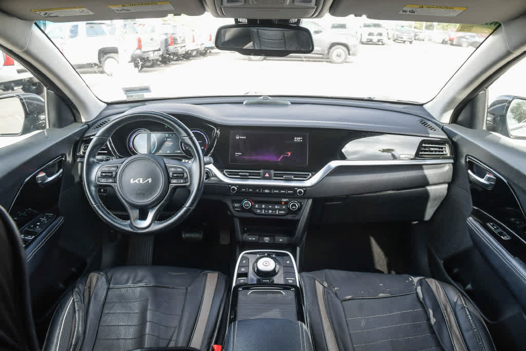 Used 2022 Kia Niro EX FWD image 14
