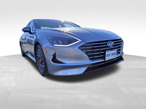 Used 2020 Hyundai Sonata SEL image 1