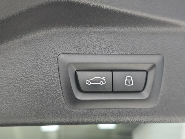 Used 2024 BMW X5 sDrive40i RWD image 9