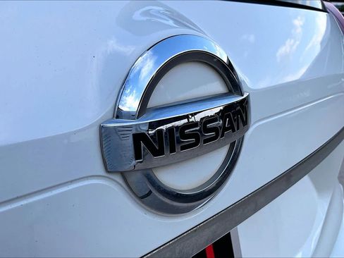 Used 2017 Nissan Rogue S w/ Appearance Package FWD image 28