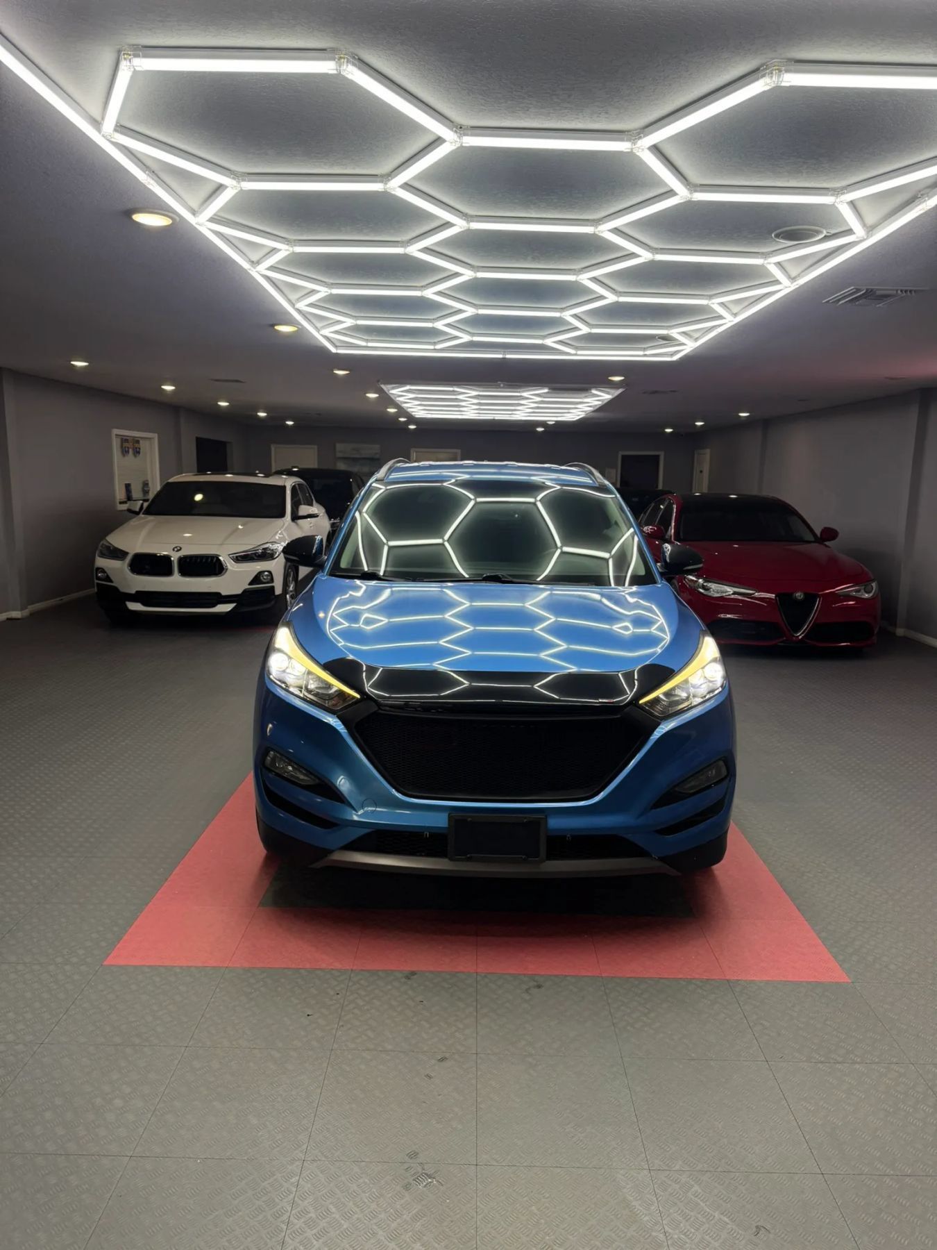 Used 2016 Hyundai Tucson Limited FWD image 2