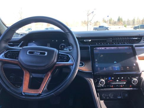 Certified 2022 Jeep Grand Cherokee L Summit image 32