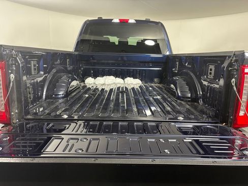 Certified 2025 Ford F350 Lariat image 33