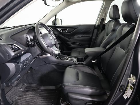 Used 2021 Subaru Forester Limited image 24