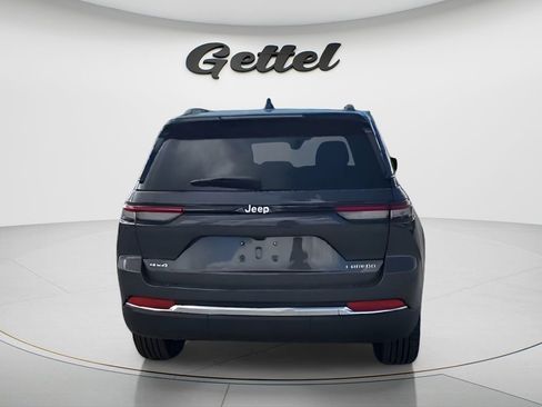 New 2025 Jeep Grand Cherokee Laredo image 7