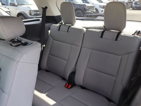 New 2026 Ford Explorer Active AWD/4WD image 13