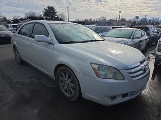 Used 2006 Toyota Avalon Limited video 1