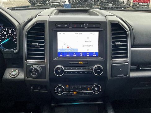 Used 2020 Ford Expedition XLT w/ Equipment Group 202A AWD/4WD image 24