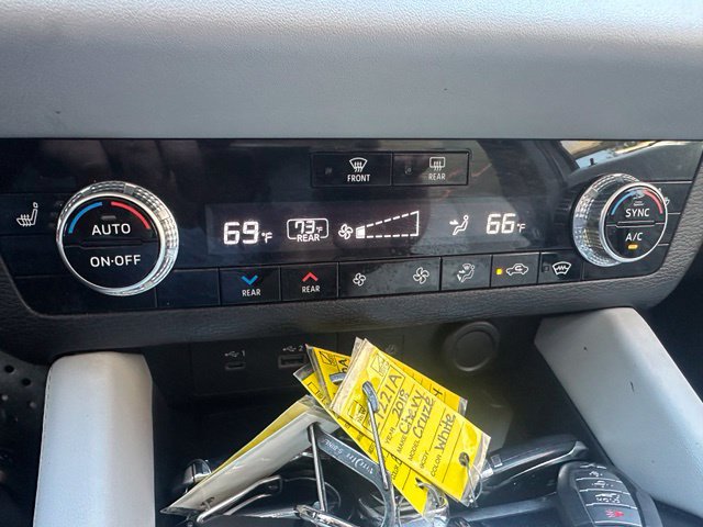 Used 2022 Mitsubishi Outlander SEL AWD/4WD image 14
