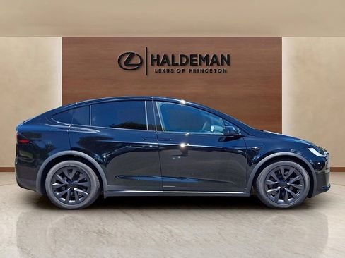 Used 2024 Tesla Model X AWD/4WD image 7