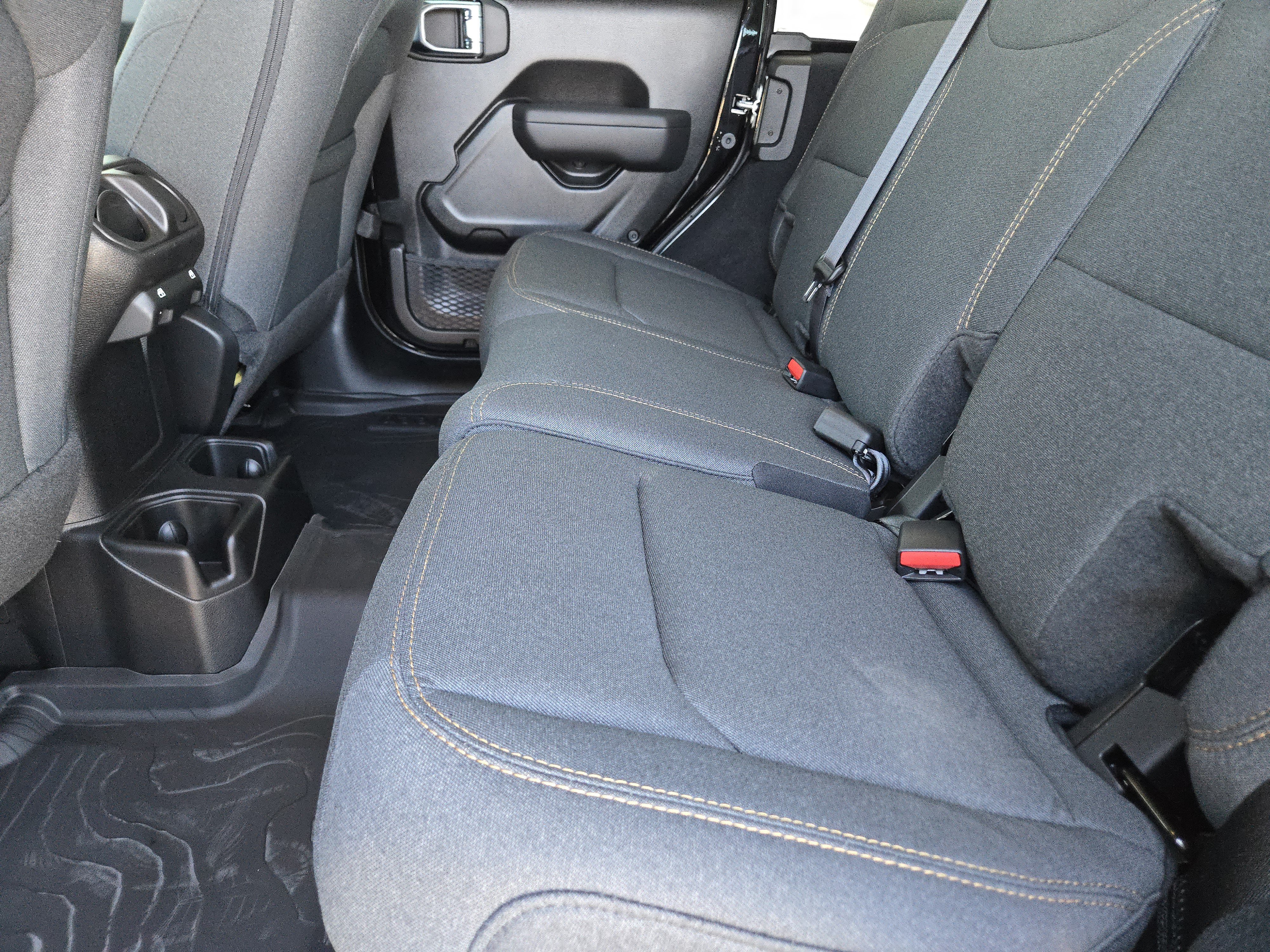 New 2026 Jeep Wrangler Unlimited Sport AWD/4WD image 21