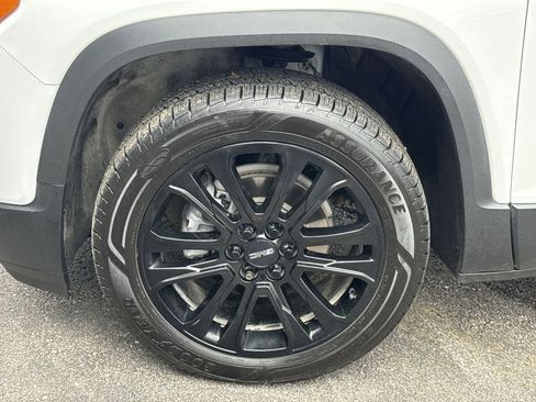 Used 2022 GMC Acadia SLE w/ Driver Convenience Package AWD/4WD image 10