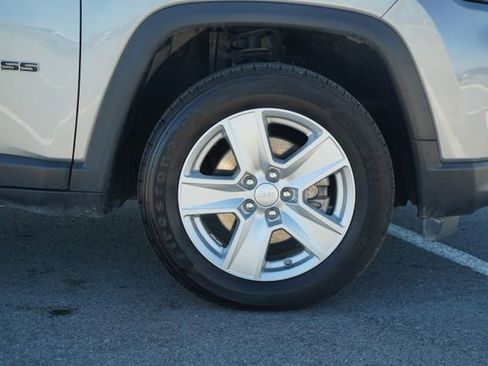 Used 2022 Jeep Compass Latitude w/ Convenience Group image 43