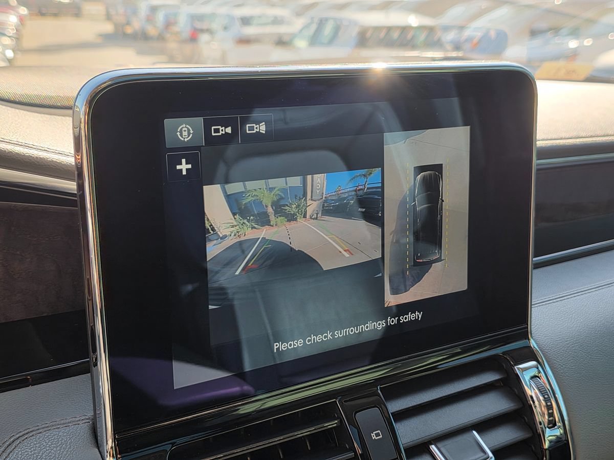 Used 2018 Lincoln Navigator L Select w/ Technology Package RWD image 44