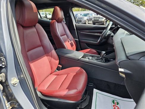 Used 2024 MAZDA MAZDA3 s image 17