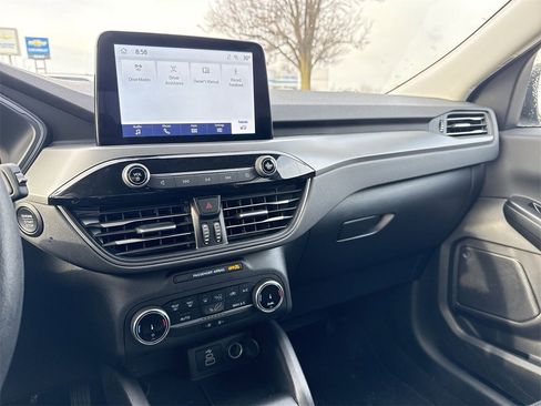 Used 2025 Ford Escape Active image 19