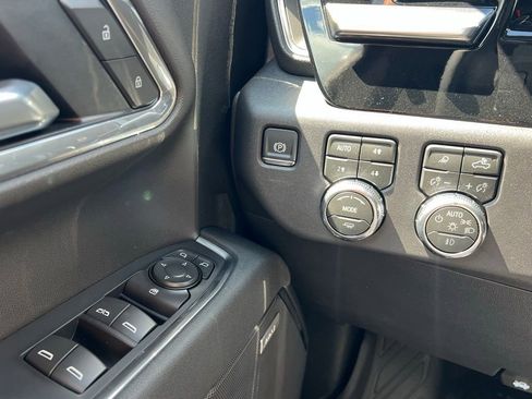 New 2026 GMC Sierra 1500 Elevation w/ Elevation Premium Package AWD/4WD image 14