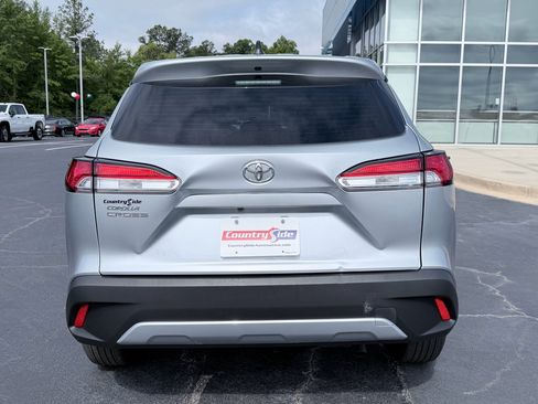Used 2023 Toyota Corolla Cross L FWD image 8