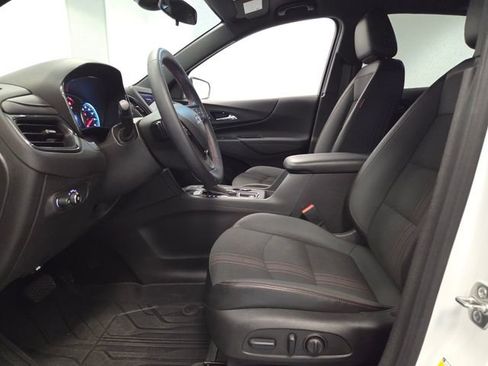 Used 2024 Chevrolet Equinox RS w/ LPO, Floor Liner Package image 11