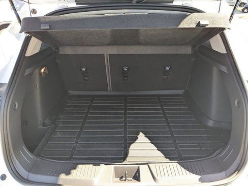 Used 2025 Chevrolet Trax ACTIV w/ Driver Confidence Package FWD image 12