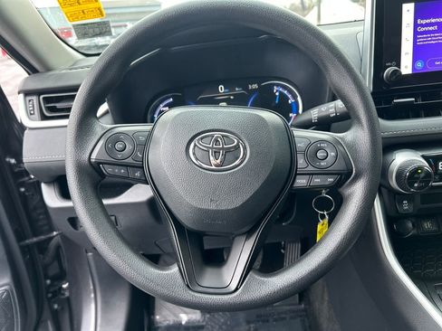 Certified 2024 Toyota RAV4 LE image 22