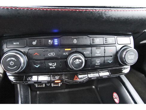 Used 2024 Dodge Durango GT AWD/4WD image 29