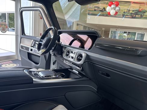 New 2025 Mercedes-Benz G 63 AMG 4MATIC image 38