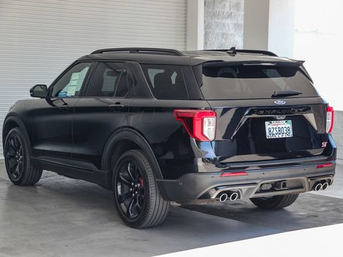 Certified 2022 Ford Explorer ST w/ Equipment Group 401A AWD/4WD image 6