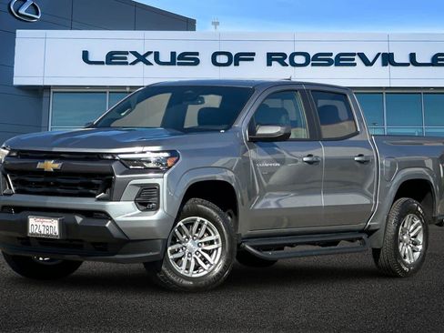 Used 2024 Chevrolet Colorado LT w/ LT Convenience Package III image 1