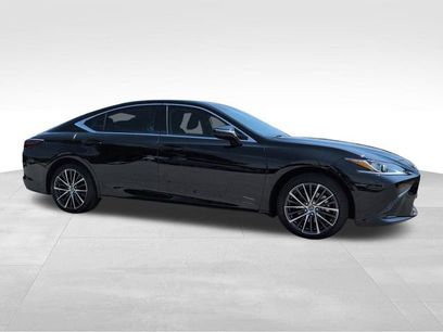 Used 2024 Lexus ES 350 w/ Premium Package