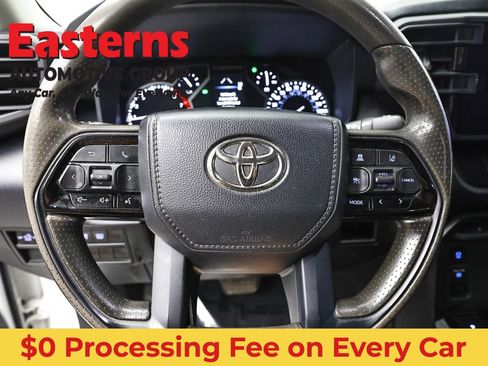 Used 2022 Toyota Tundra SR AWD/4WD image 10