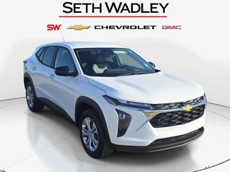 Used 2026 Chevrolet Trax LS w/ Driver Confidence Package video 1