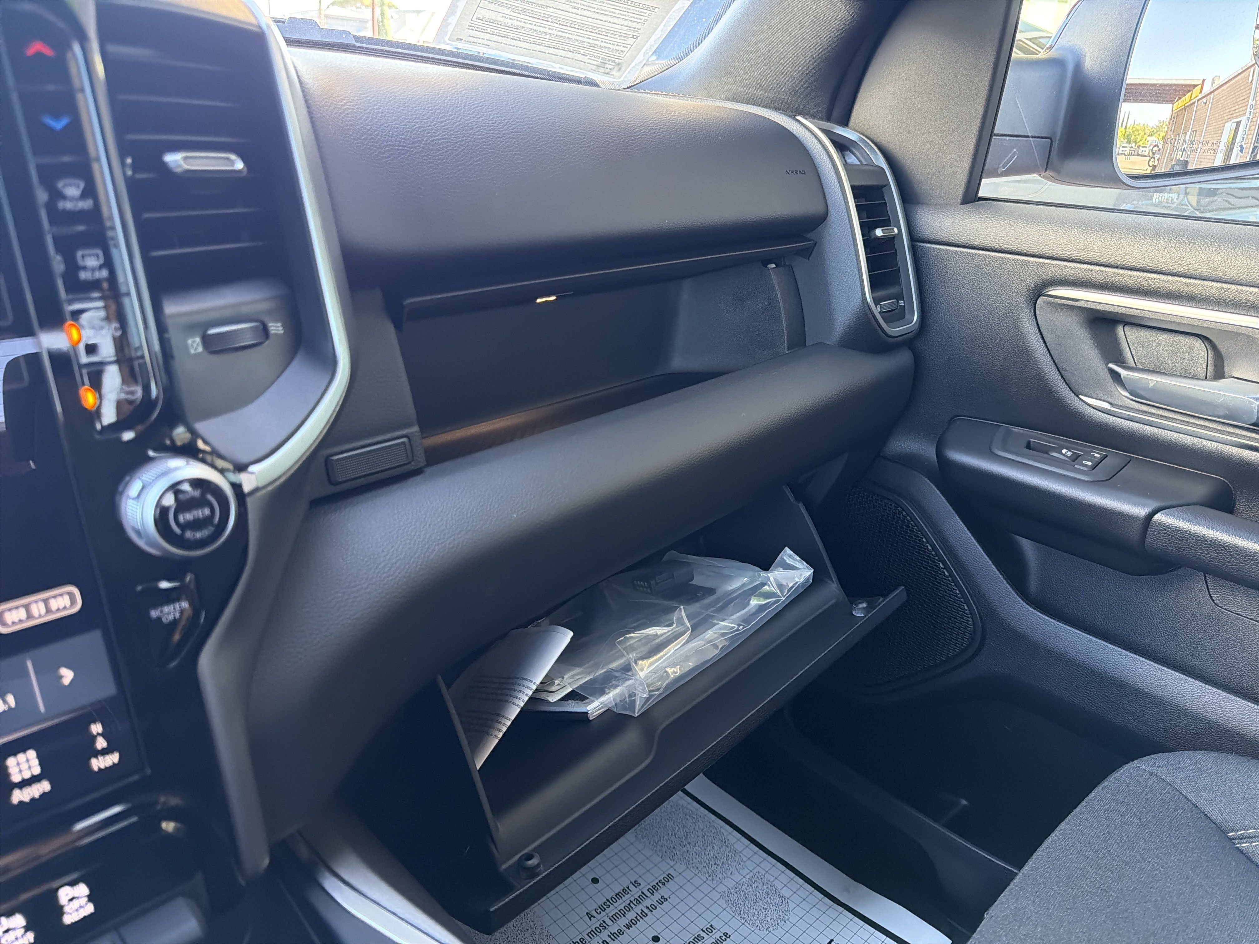 Used 2025 RAM 1500 Big Horn AWD/4WD image 22