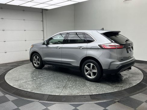 Used 2024 Ford Edge SEL w/ Convenience Package AWD/4WD image 2