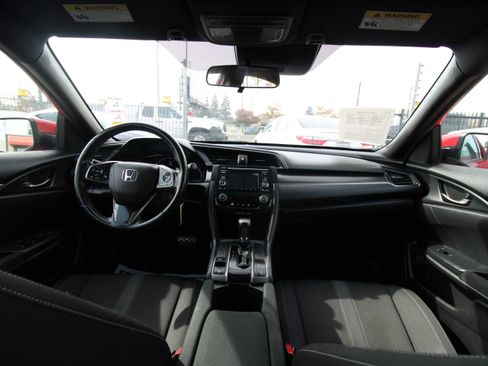 Used 2019 Honda Civic Sport image 26