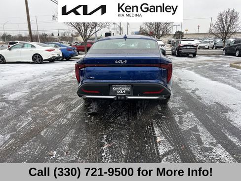 Used 2025 Kia K4 EX image 12