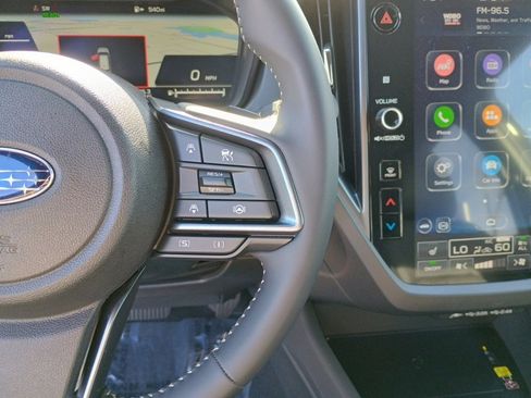 Certified 2025 Subaru Forester Limited image 27