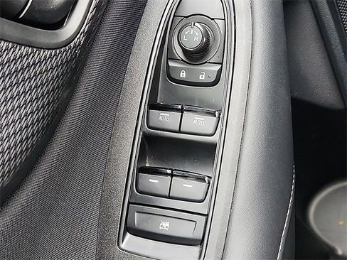 Certified 2025 Subaru Outback image 22