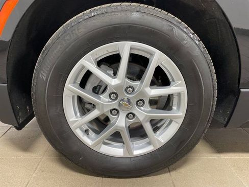 Used 2024 Chevrolet Equinox LS w/ LS Convenience Package AWD/4WD image 7
