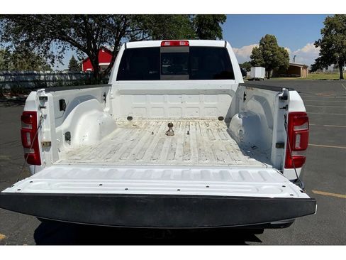 Used 2021 RAM 3500 Laramie image 10